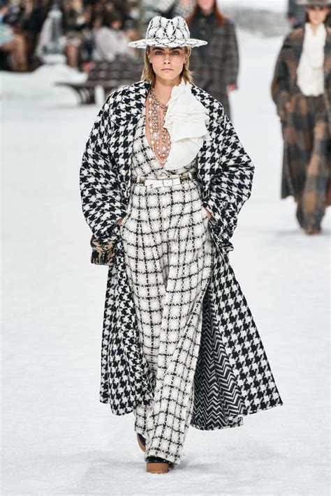 chanel runway collection